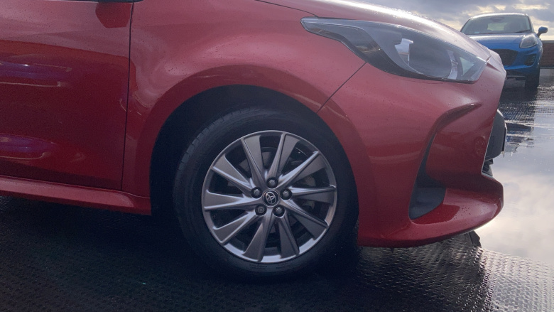 Toyota Yaris 1.5 Hybrid Icon 5dr CVT Hybrid Hatchback